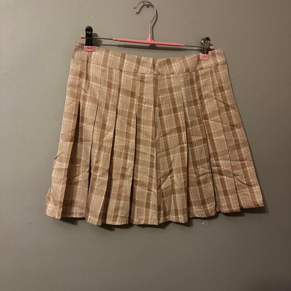 Mable tan and beige plaid